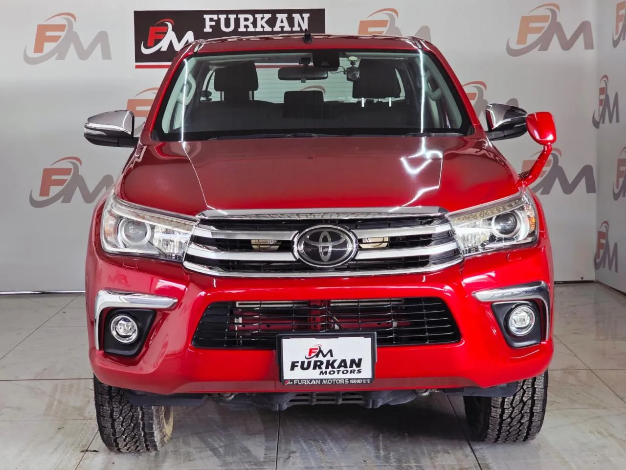 2019 Toyota Hilux 2.4 D Kıbrıs | KKTC İkinci El Satılık Araba - Thumbnail 3