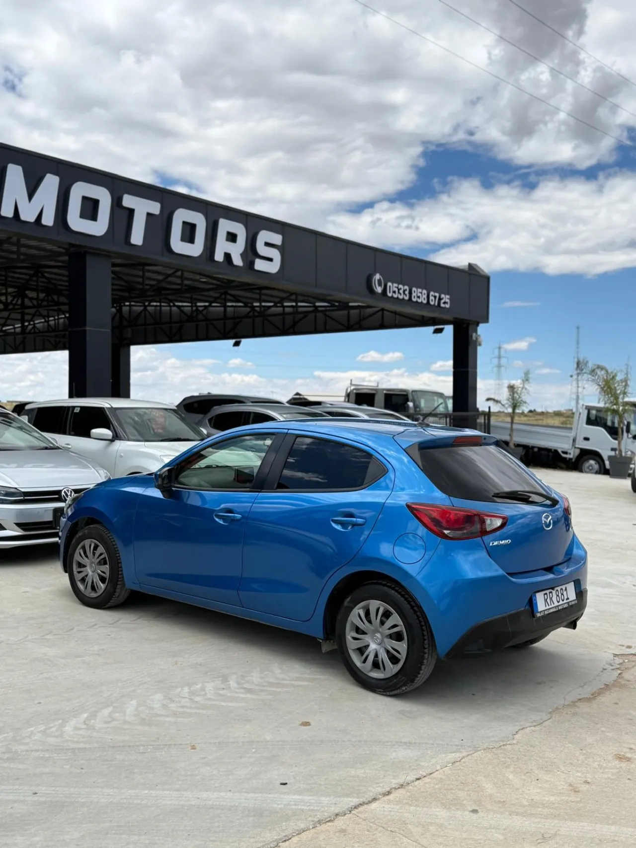 2015 Mazda Demio 1.3 16V Kıbrıs | KKTC İkinci El Satılık Araba - Thumbnail 4