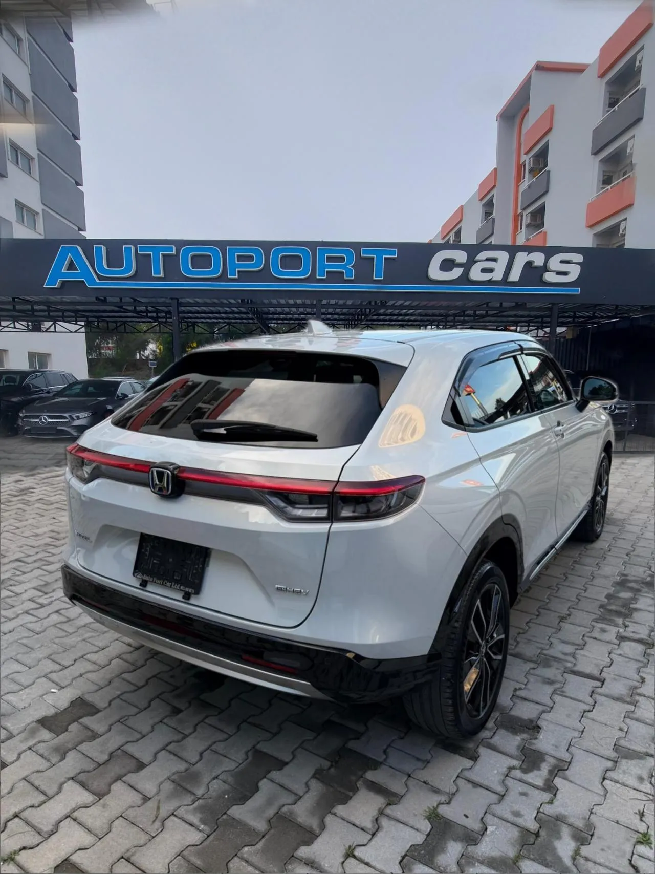 2024 Honda Vezel 1.5 i-VTEC Hybrid Automatic Kıbrıs | KKTC İkinci El Satılık Araba - Thumbnail 3