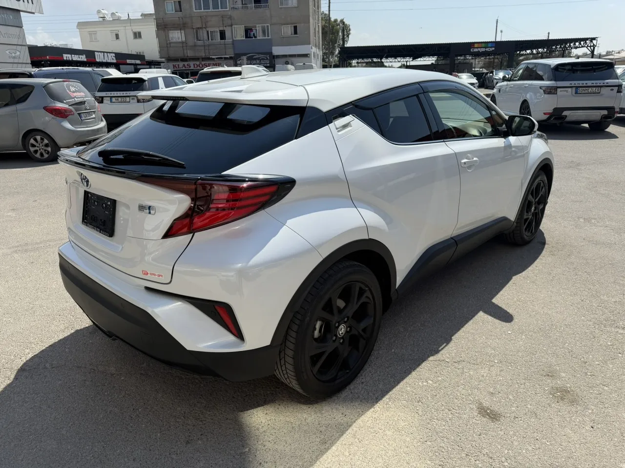2022 Toyota C-HR 1.8 Hybrid Kıbrıs | KKTC İkinci El Satılık Araba - Thumbnail 5
