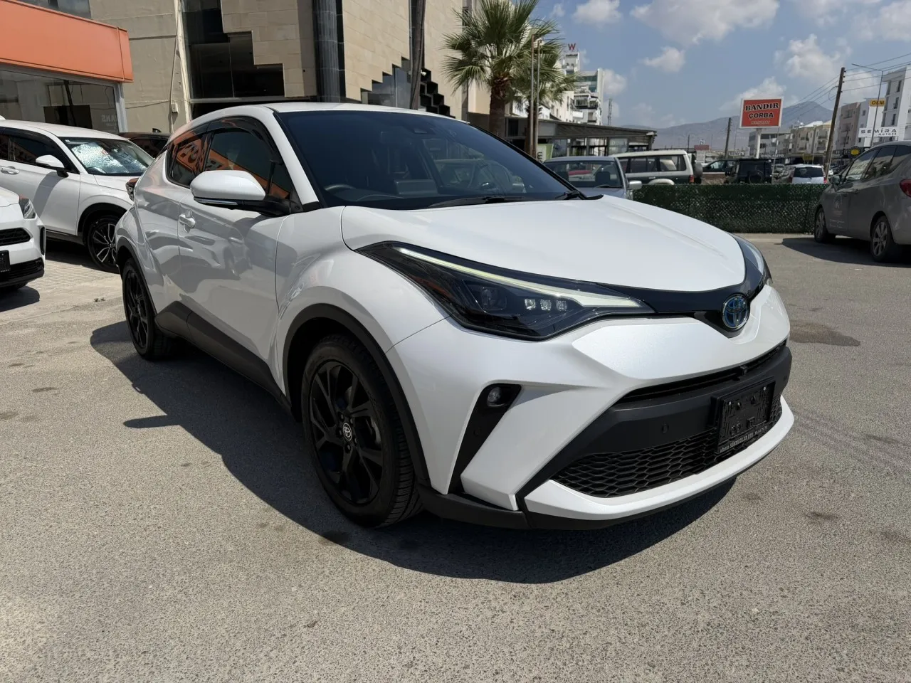 2022 Toyota C-HR 1.8 Hybrid Kıbrıs | KKTC İkinci El Satılık Araba - Thumbnail 7