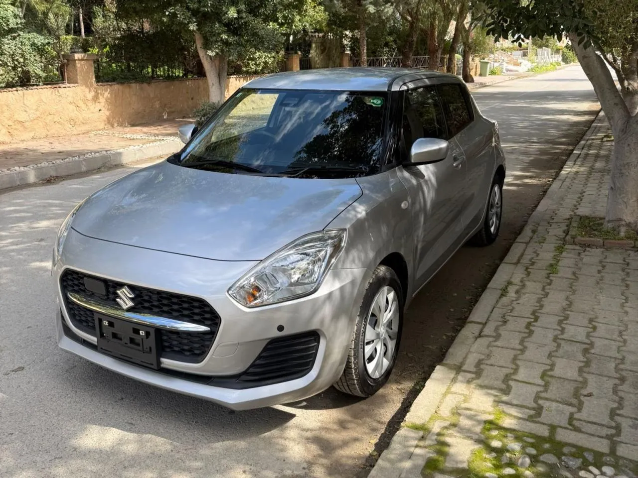 2022 Suzuki Swift 1.3 Kıbrıs | KKTC İkinci El Satılık Araba - Thumbnail 2