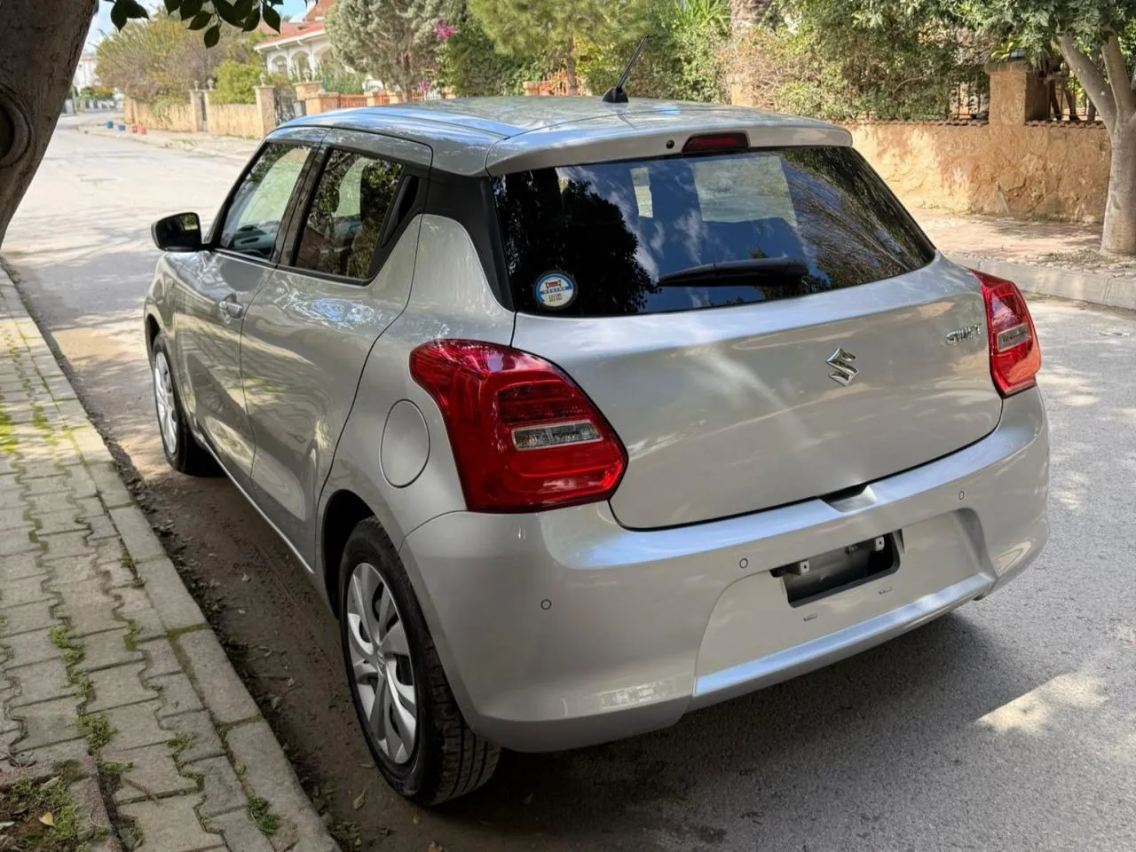 2022 Suzuki Swift 1.3 Kıbrıs | KKTC İkinci El Satılık Araba - Thumbnail 4