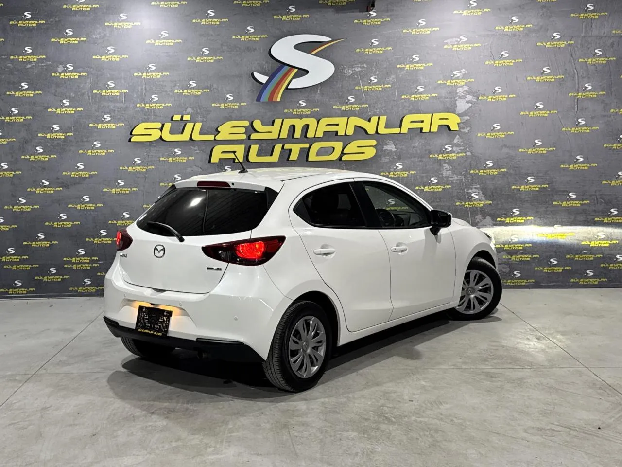 2022 Mazda 2 1.5 Sky-G Kıbrıs | KKTC İkinci El Satılık Araba - Thumbnail 5