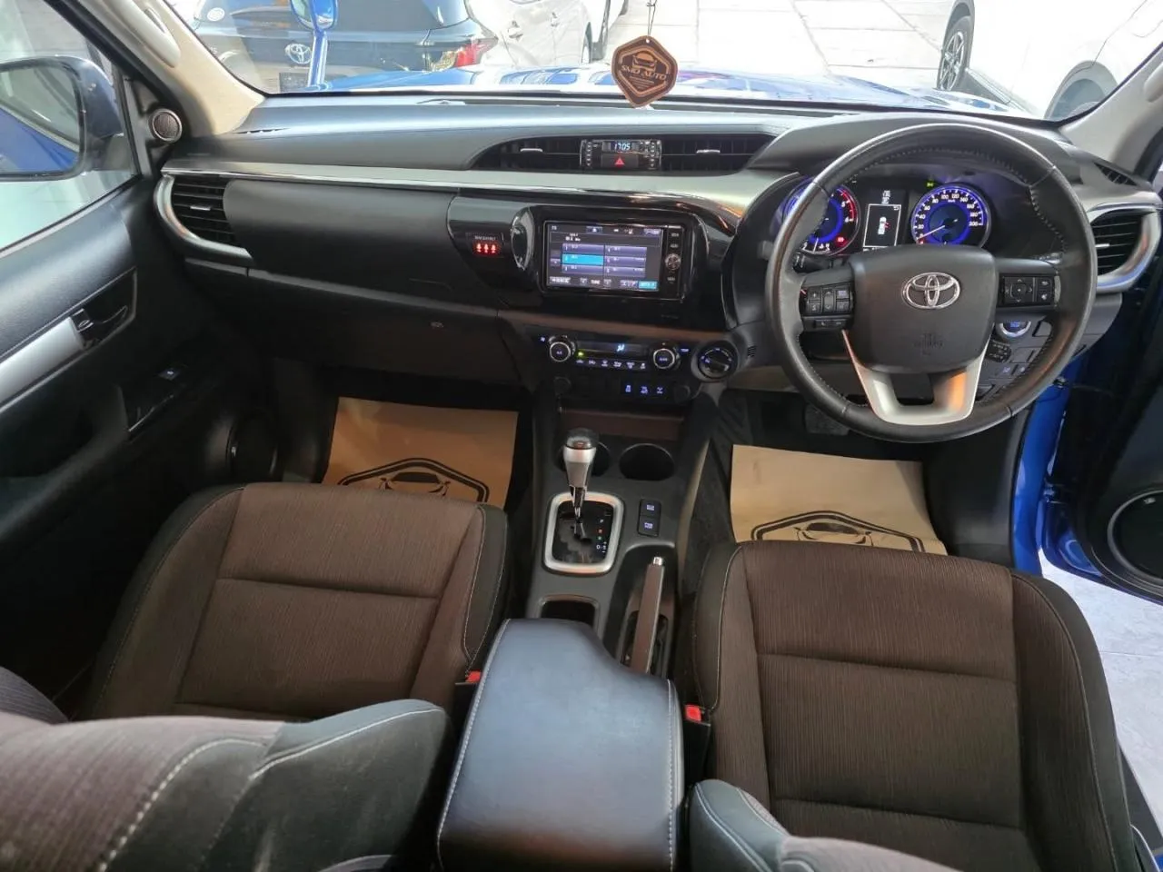 2018 Toyota Hilux 2.4 D Kıbrıs | KKTC İkinci El Satılık Araba - Thumbnail 8