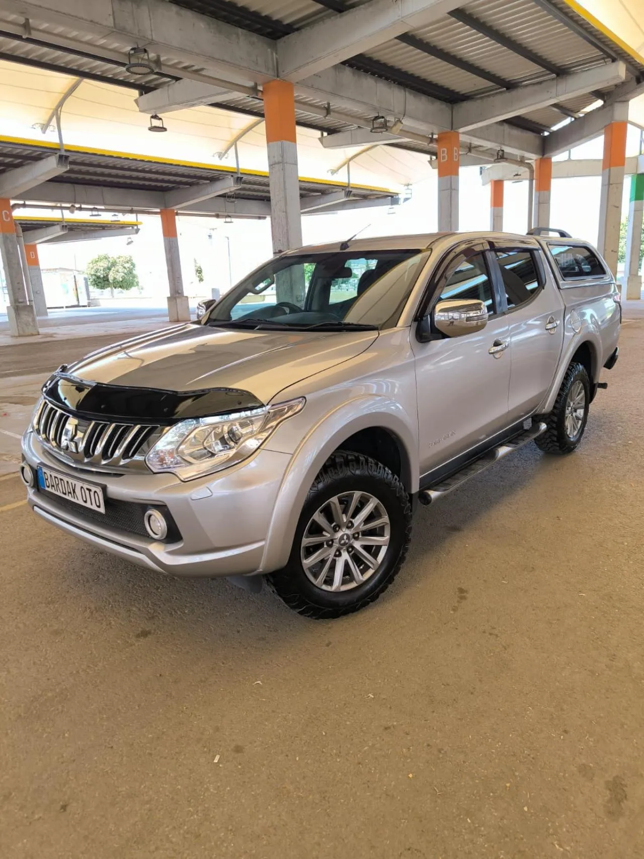 2016 Mitsubishi L 200 4x4 Kıbrıs | KKTC İkinci El Satılık Araba - Thumbnail 6