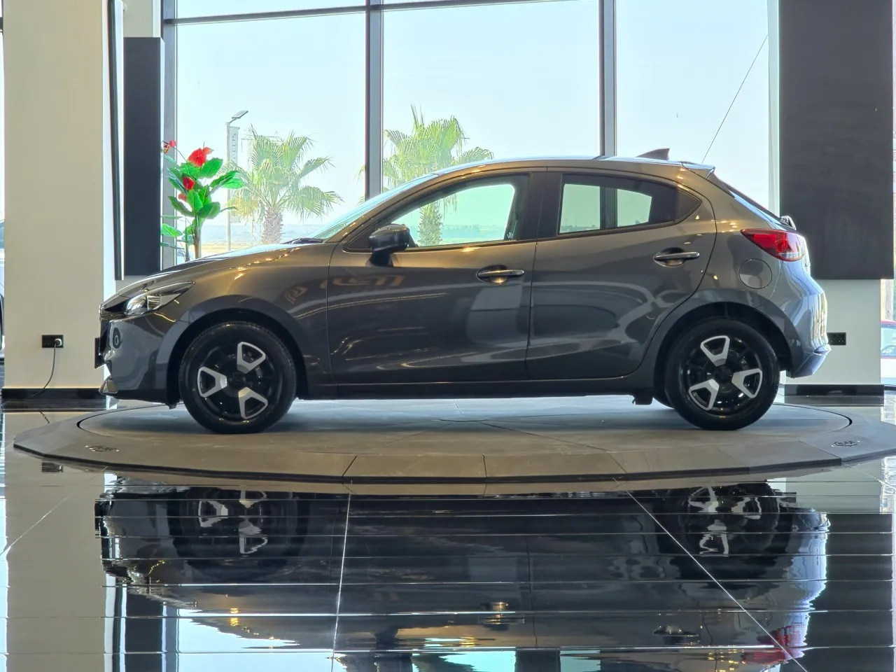 2025 Mazda 2 1.5 Kıbrıs | KKTC İkinci El Satılık Araba - Thumbnail 3