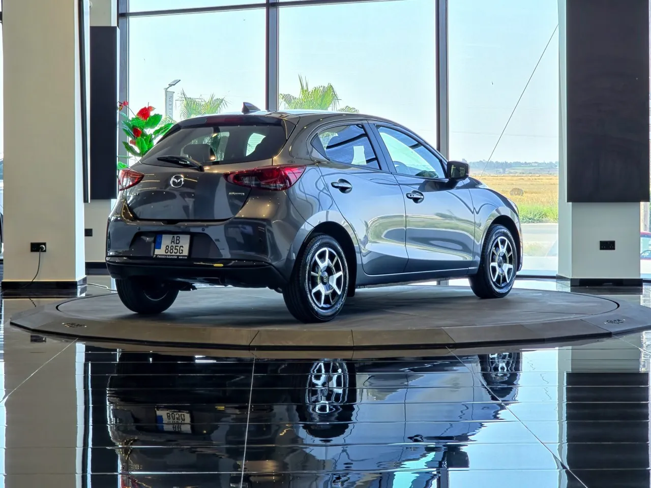 2025 Mazda 2 1.5 Kıbrıs | KKTC İkinci El Satılık Araba - Thumbnail 5