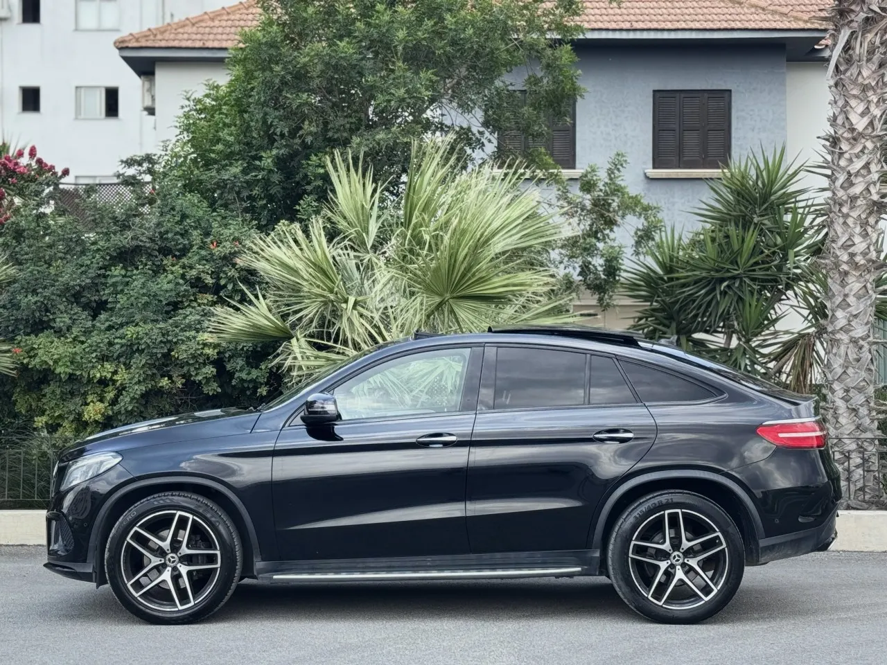2018 Mercedes - Benz GLE Coupe 350 d 4Matic AMG Kıbrıs | KKTC İkinci El Satılık Araba - Thumbnail 5