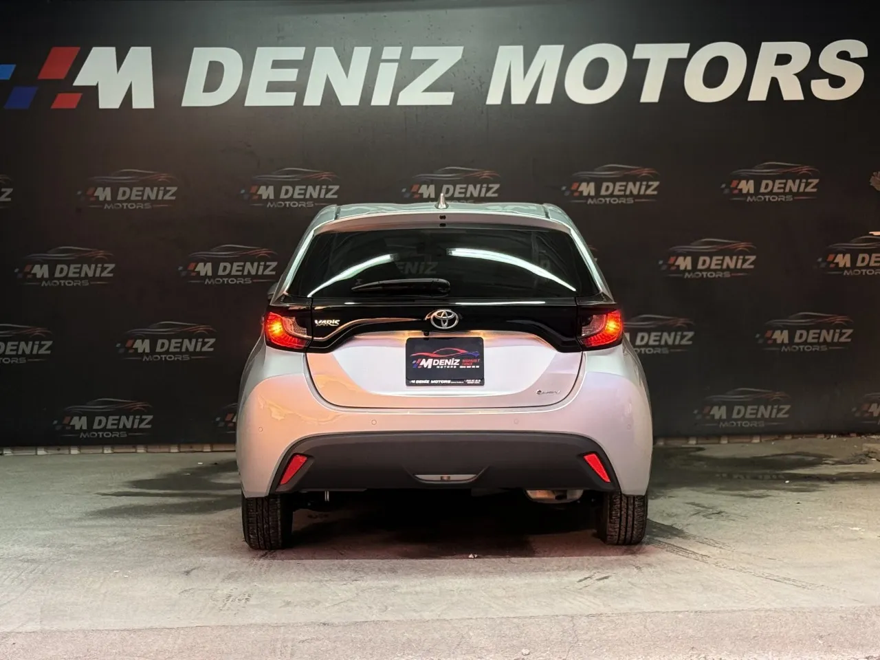 2024 Toyota Yaris 1.5 Hybrid Kıbrıs | KKTC İkinci El Satılık Araba - Thumbnail 6