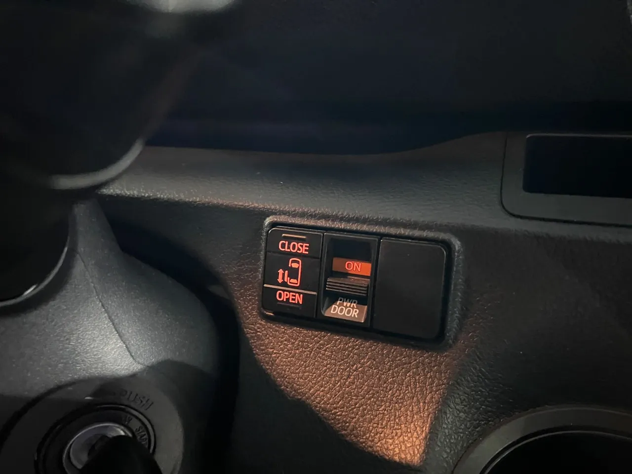 2020 Toyota Sienta 1.5 CVT-i Kıbrıs | KKTC İkinci El Satılık Araba - Thumbnail 3