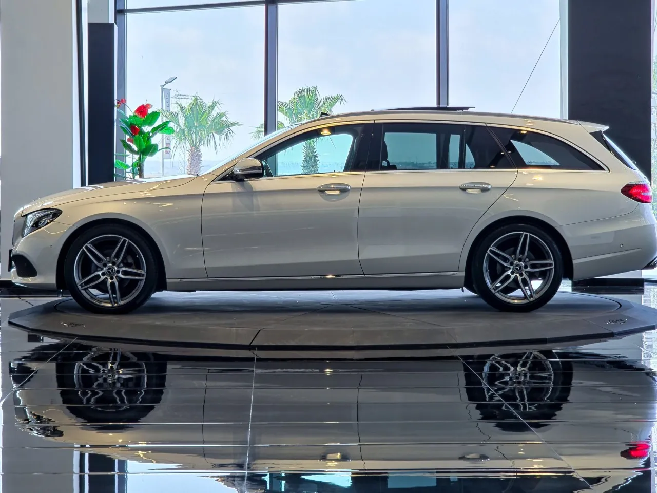 2021 Mercedes-Benz E Serisi E 220 d Kıbrıs | KKTC İkinci El Satılık Araba - Thumbnail 3