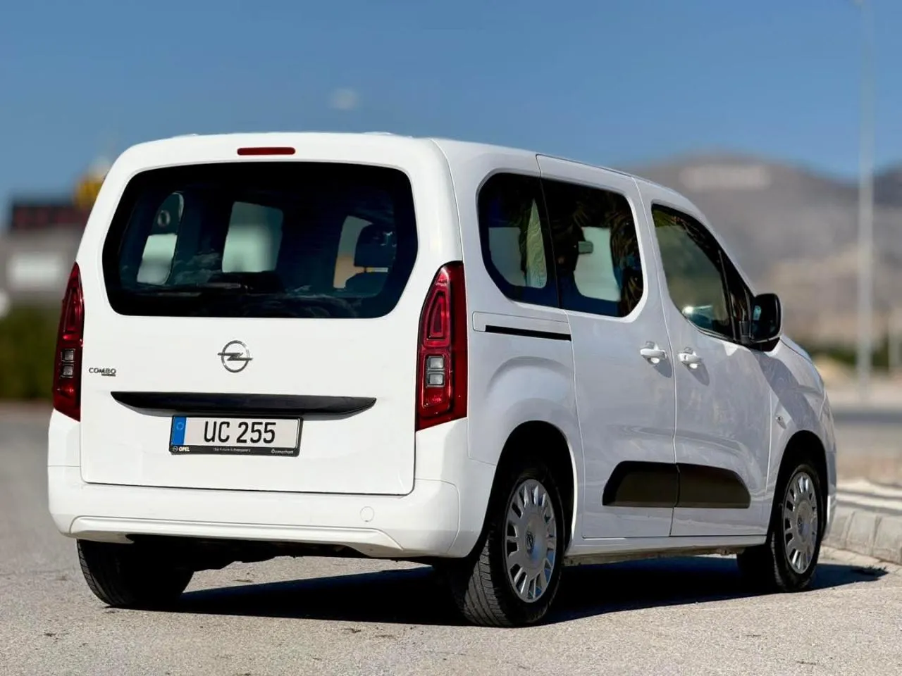 2020 Vauxhall Combo  Kıbrıs | KKTC İkinci El Satılık Araba - Thumbnail 4