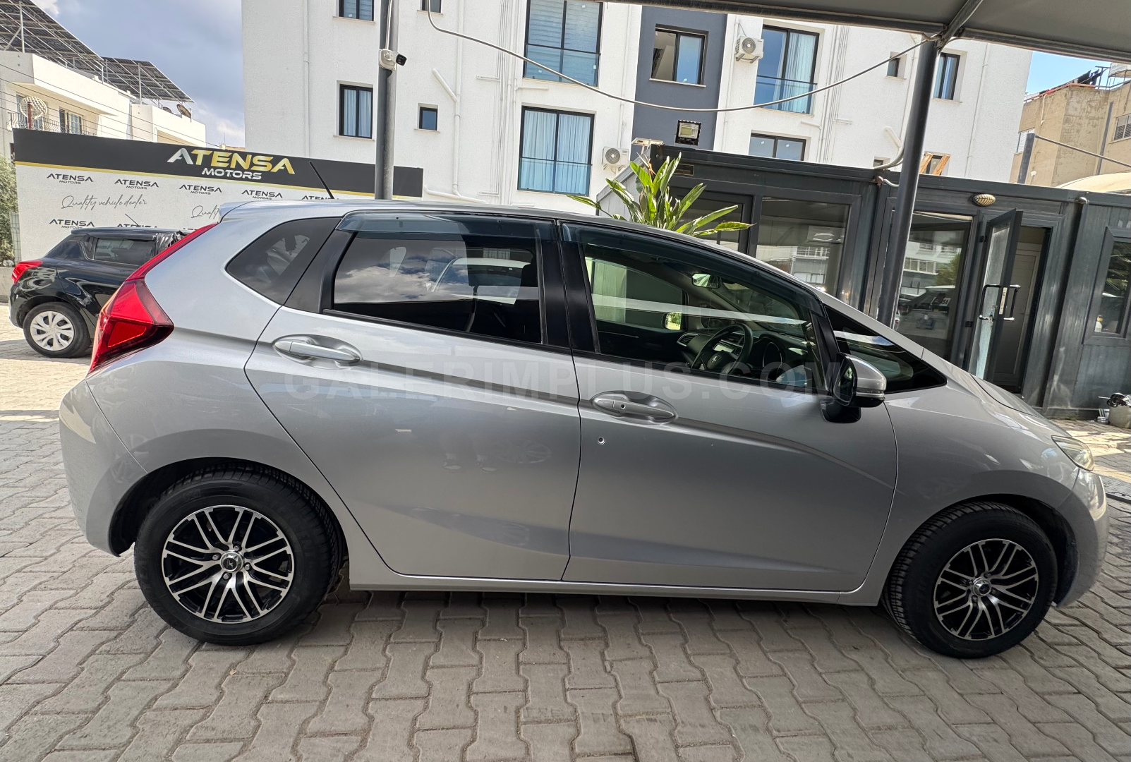 2015 Honda Fit 1.3 Kıbrıs | KKTC İkinci El Satılık Araba - Thumbnail 4