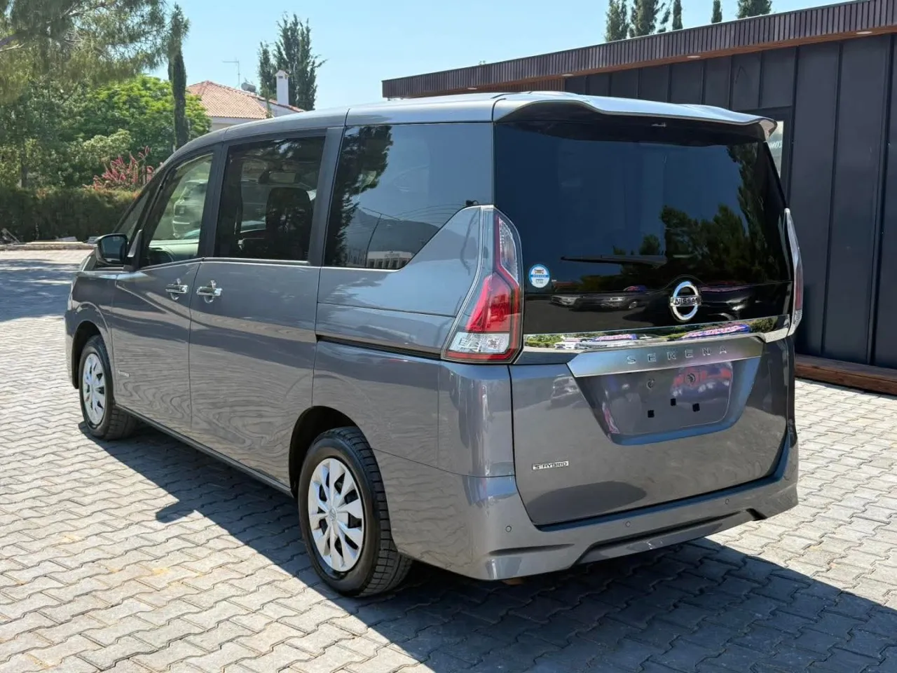 2022 Nissan Serena  Kıbrıs | KKTC İkinci El Satılık Araba - Thumbnail 5