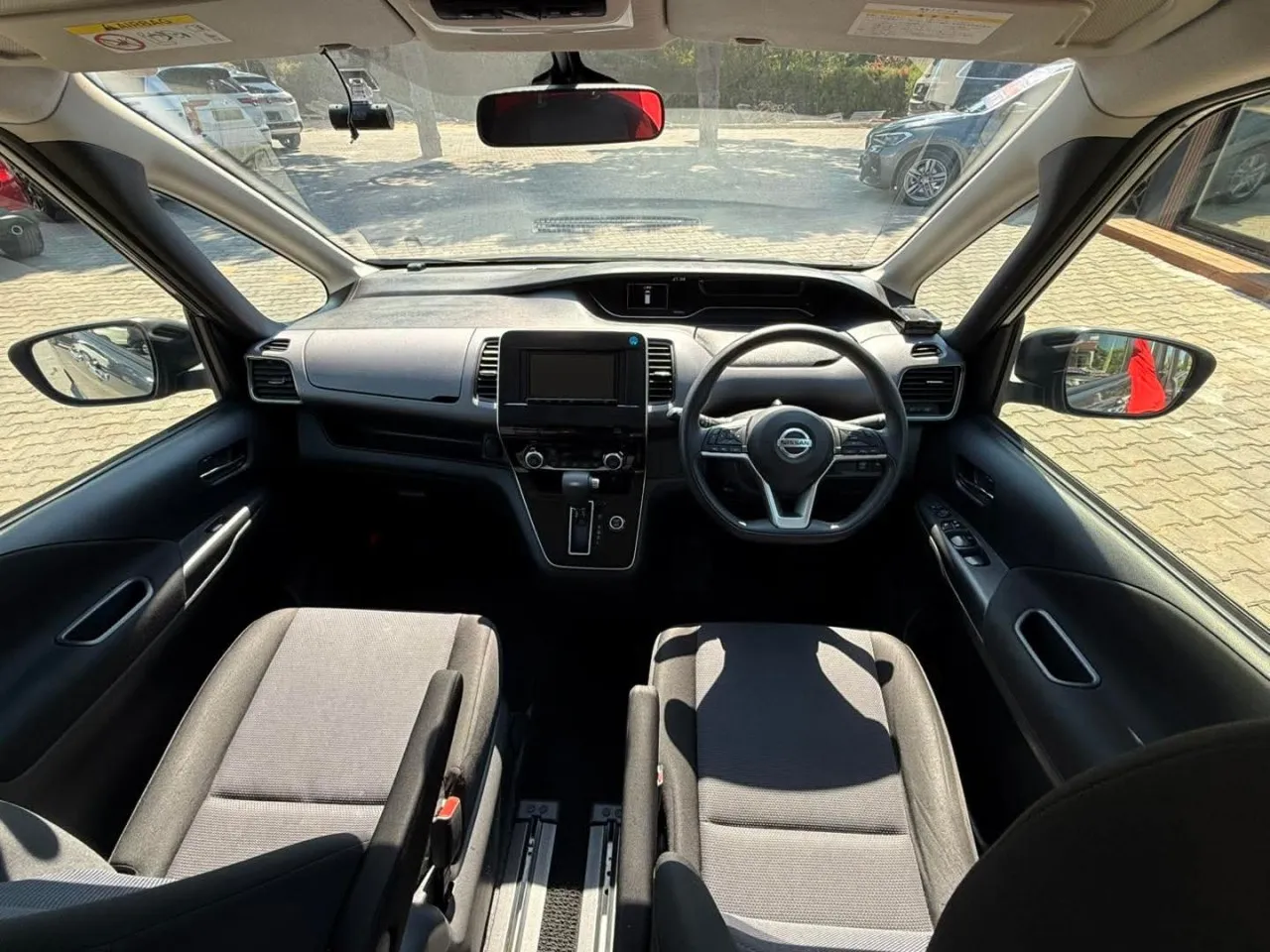 2022 Nissan Serena  Kıbrıs | KKTC İkinci El Satılık Araba - Thumbnail 8