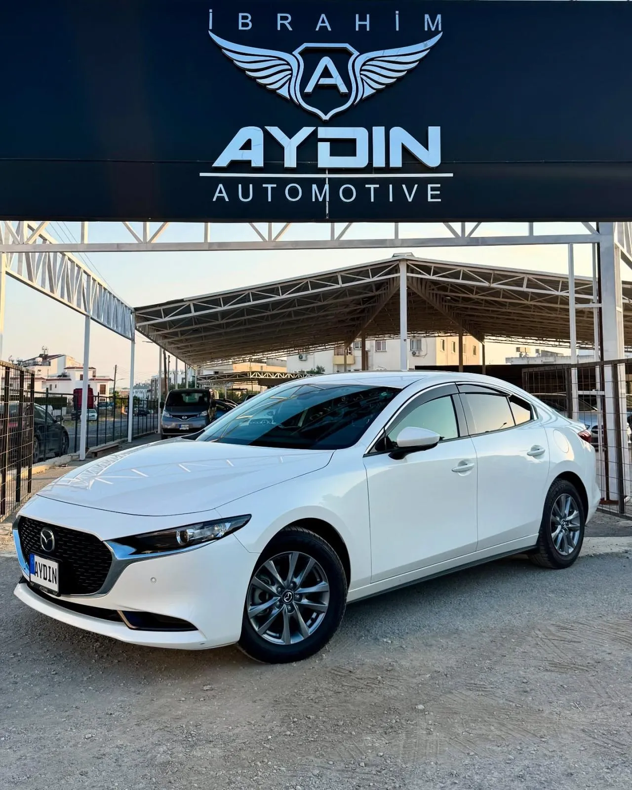 2023 Mazda 3 1.5 SkyActive-G Kıbrıs | KKTC İkinci El Satılık Araba - Thumbnail 3