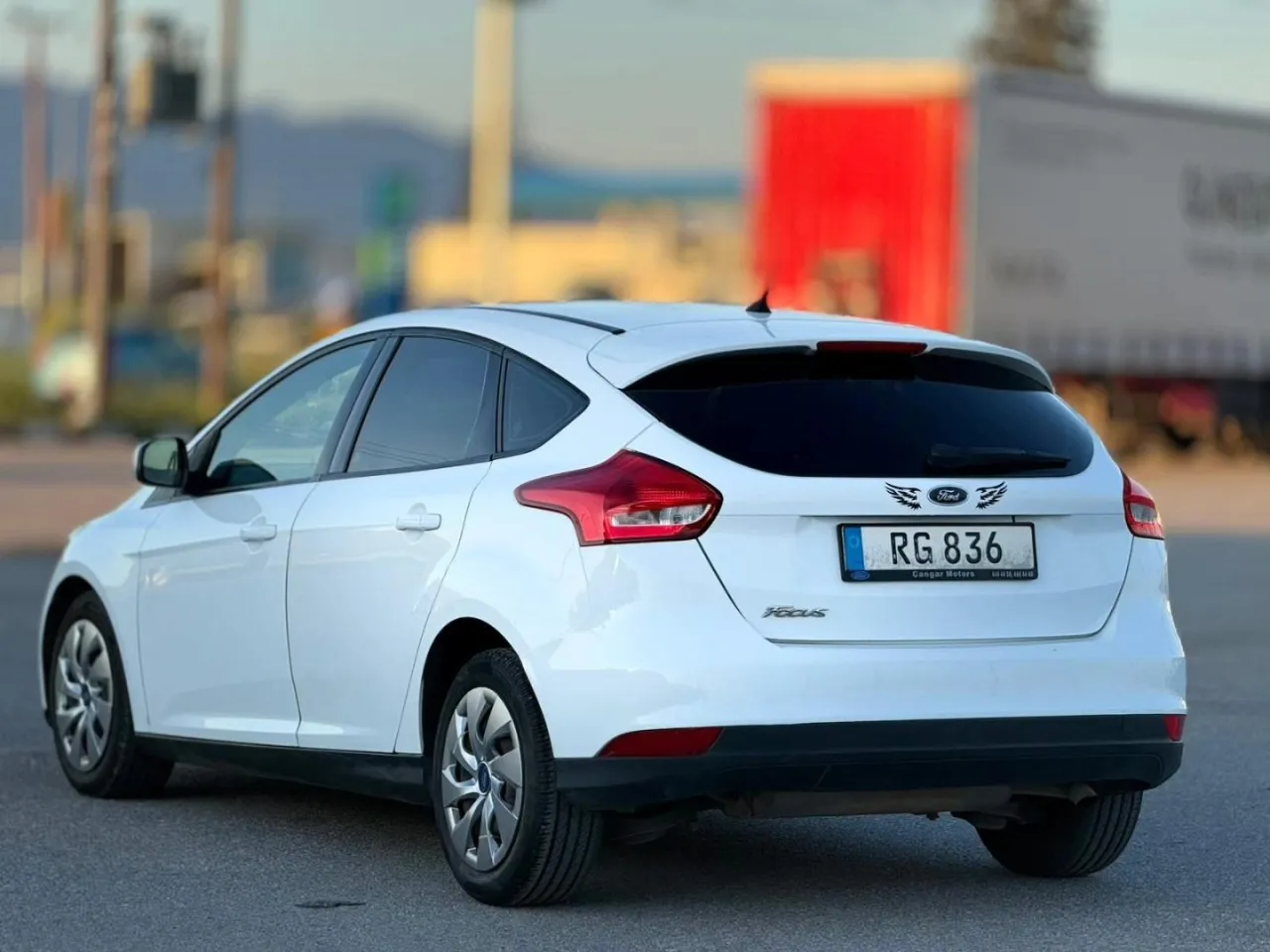 2017 Ford Focus 1.6 Kıbrıs | KKTC İkinci El Satılık Araba - Thumbnail 4