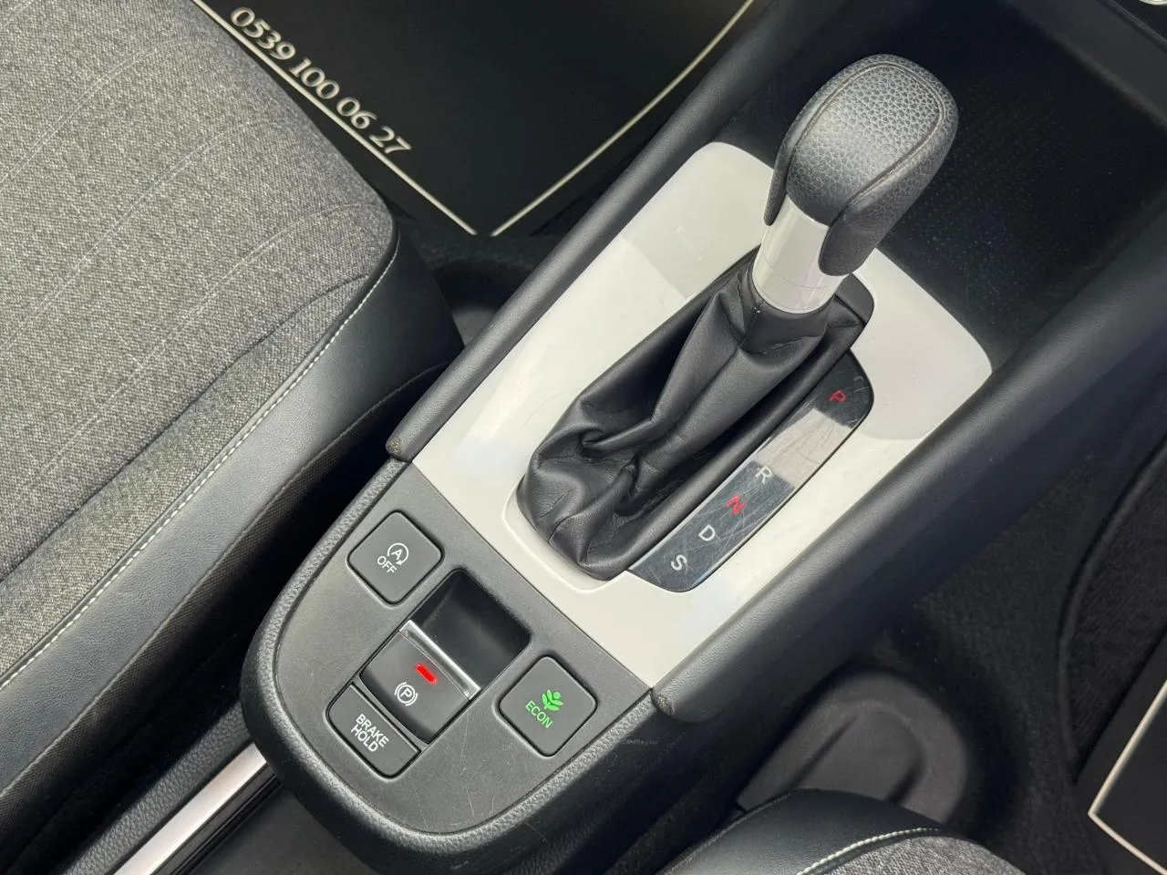 2022 Honda Fit 1.3 Kıbrıs | KKTC İkinci El Satılık Araba - Thumbnail 8