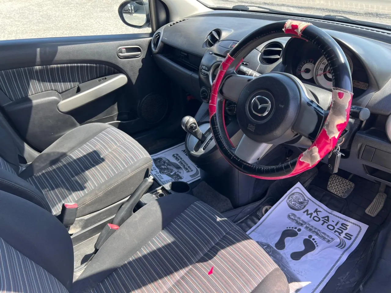 2010 Mazda Demio 1.3i Kıbrıs | KKTC İkinci El Satılık Araba - Thumbnail 4