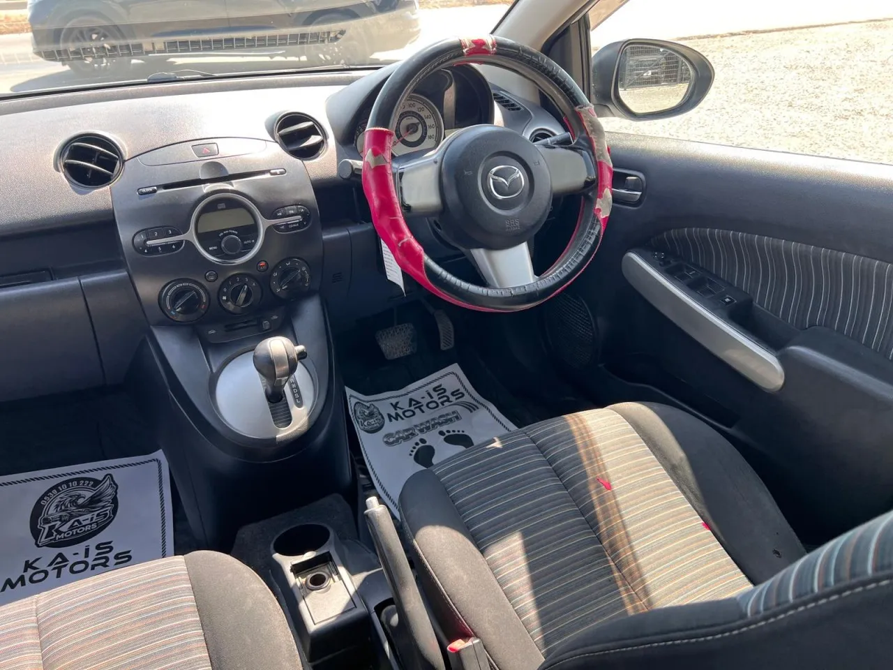 2010 Mazda Demio 1.3i Kıbrıs | KKTC İkinci El Satılık Araba - Thumbnail 8