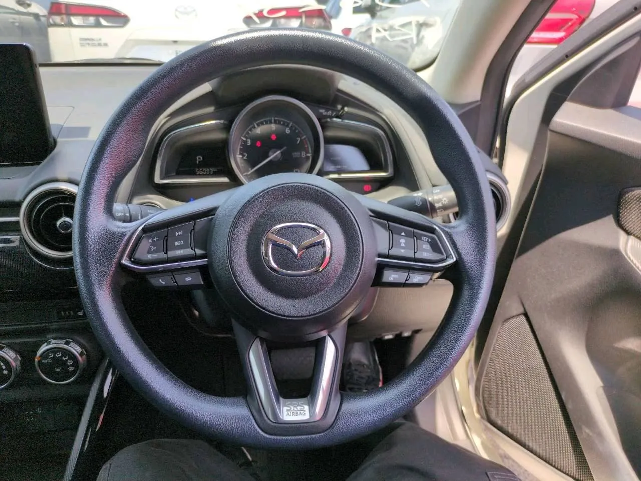 2022 Mazda 2 1.5 Sky-G Kıbrıs | KKTC İkinci El Satılık Araba - Thumbnail 2