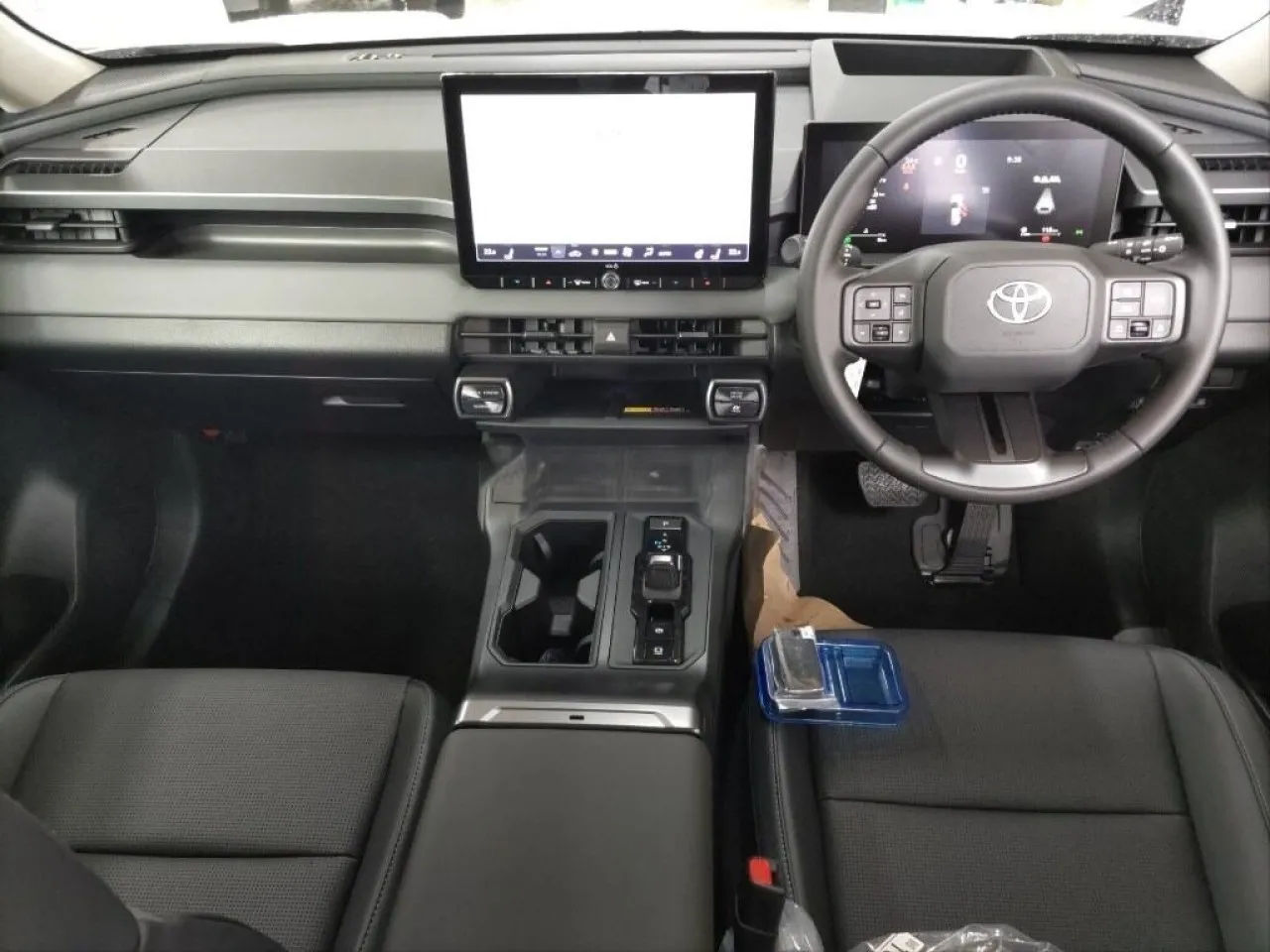2026 Toyota RAV4 2.5 Hybrid Kıbrıs | KKTC İkinci El Satılık Araba - Thumbnail 2