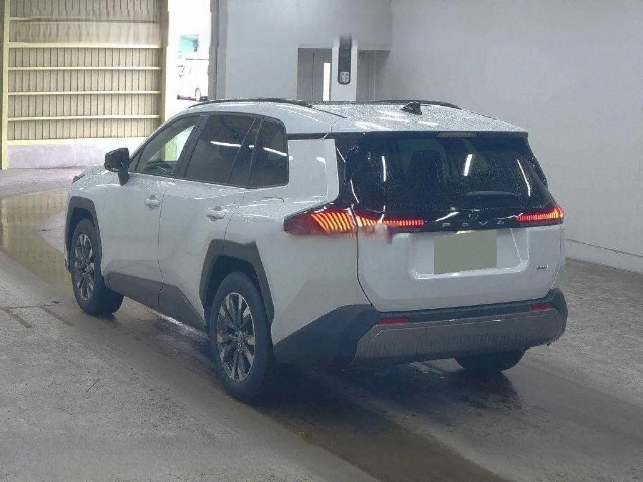 2026 Toyota RAV4 2.5 Hybrid Kıbrıs | KKTC İkinci El Satılık Araba - Thumbnail 4