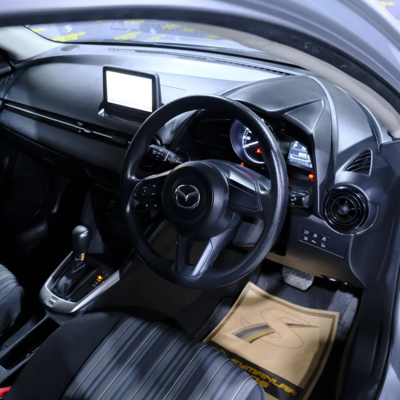 2021 Mazda 2 1.5 Sky-G Kıbrıs | KKTC İkinci El Satılık Araba - Thumbnail 5