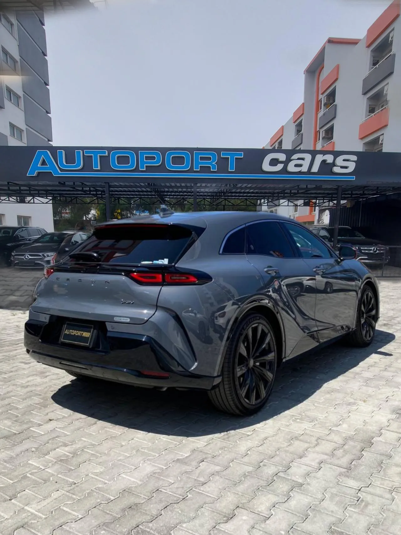2024 Toyota Crown Sport 2.5 Hybrid Kıbrıs | KKTC İkinci El Satılık Araba - Thumbnail 6