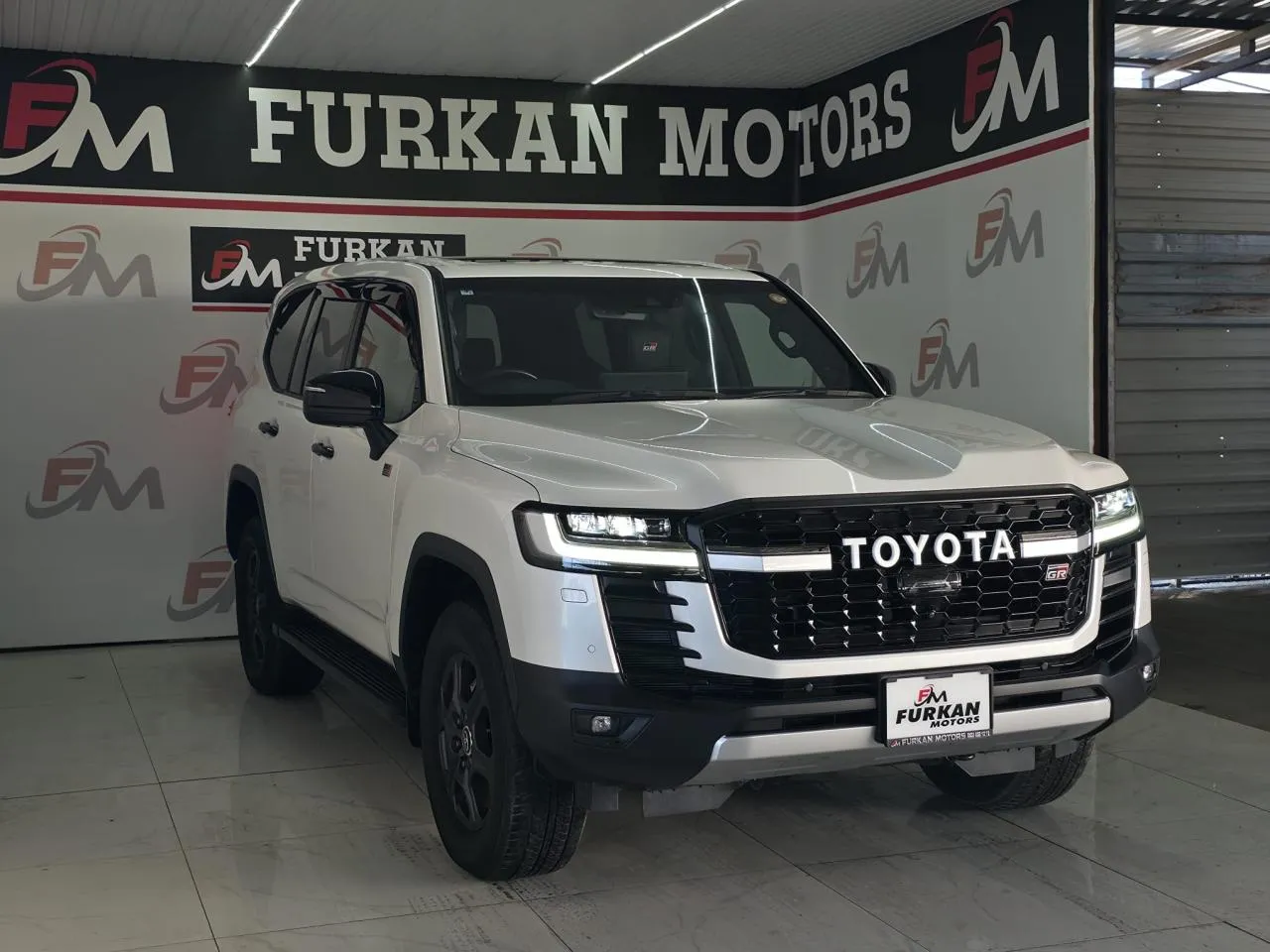 2022 Toyota Land Cruiser ZX 3.3 D Kıbrıs | KKTC İkinci El Satılık Araba - Thumbnail 3