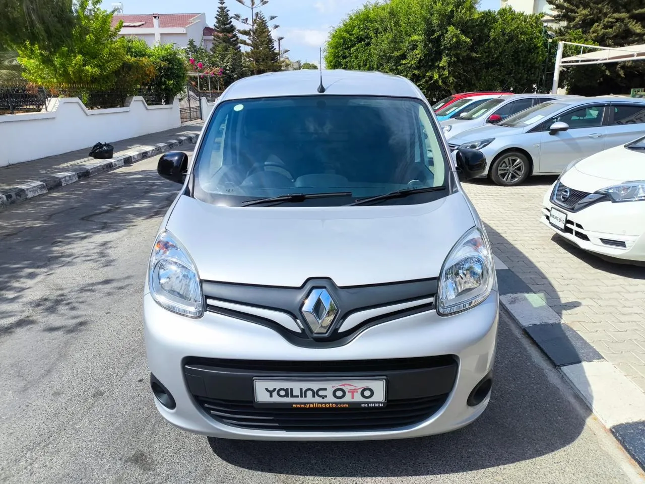 2019 Renault Kangoo Express  Kıbrıs | KKTC İkinci El Satılık Araba - Thumbnail 4