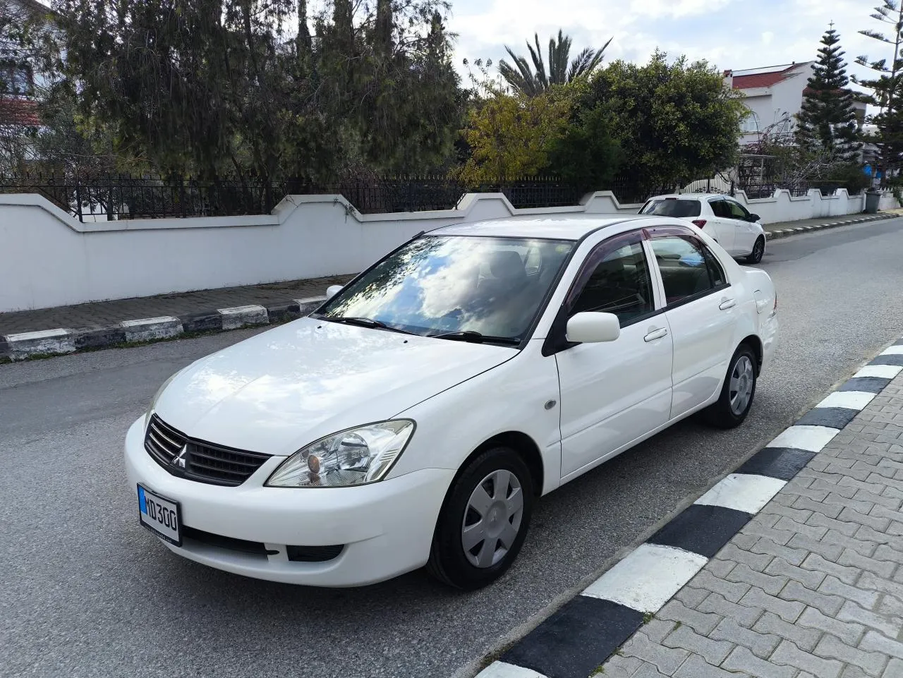 2009 Mitsubishi Lancer 1.5 Kıbrıs | KKTC İkinci El Satılık Araba - Thumbnail 5