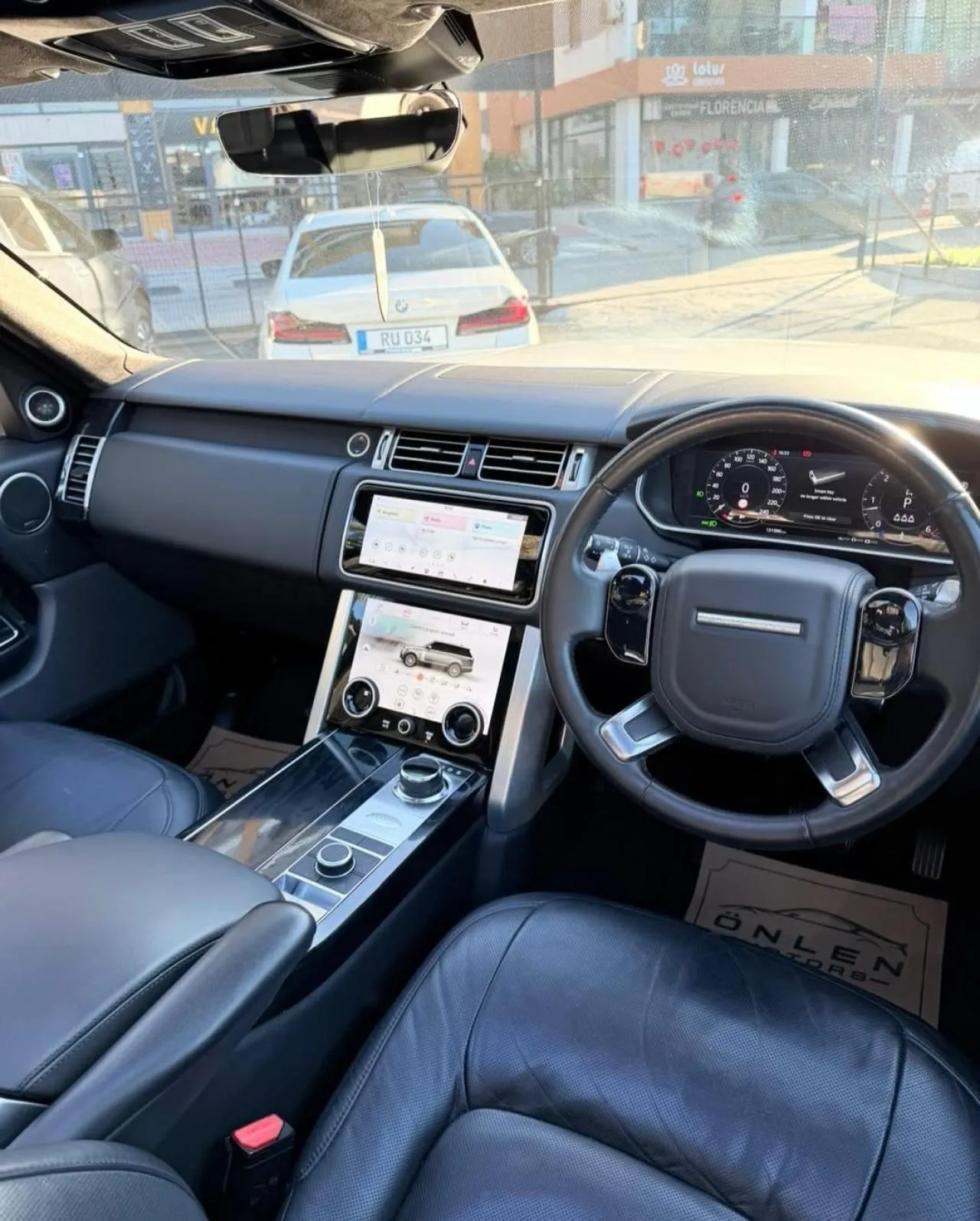 2021 Land Rover Range Rover 3.0 D350 Kıbrıs | KKTC İkinci El Satılık Araba - Thumbnail 6