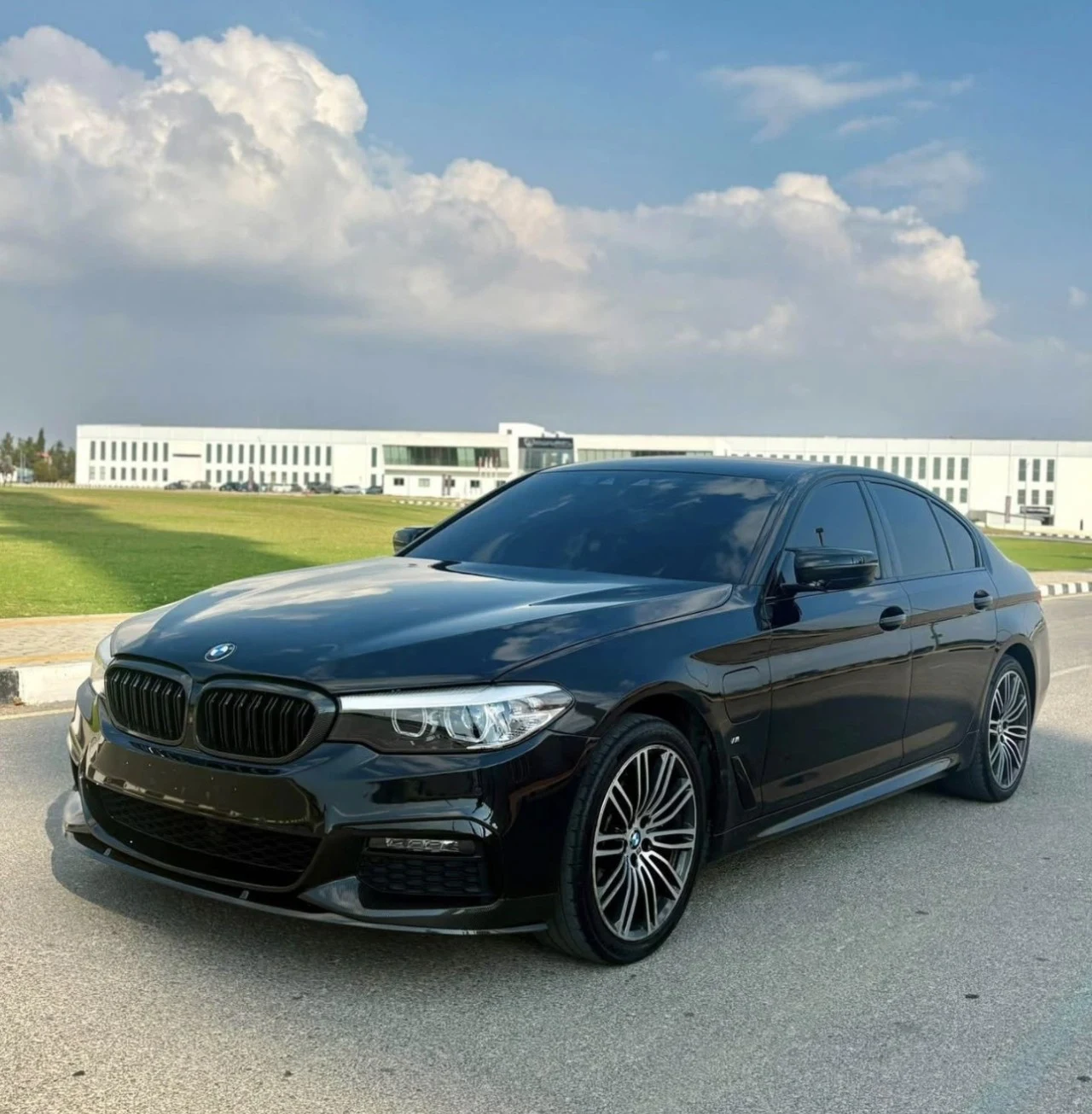 2020 BMW 5 Serisi 530e Kıbrıs | KKTC İkinci El Satılık Araba - Fotoğraf 1