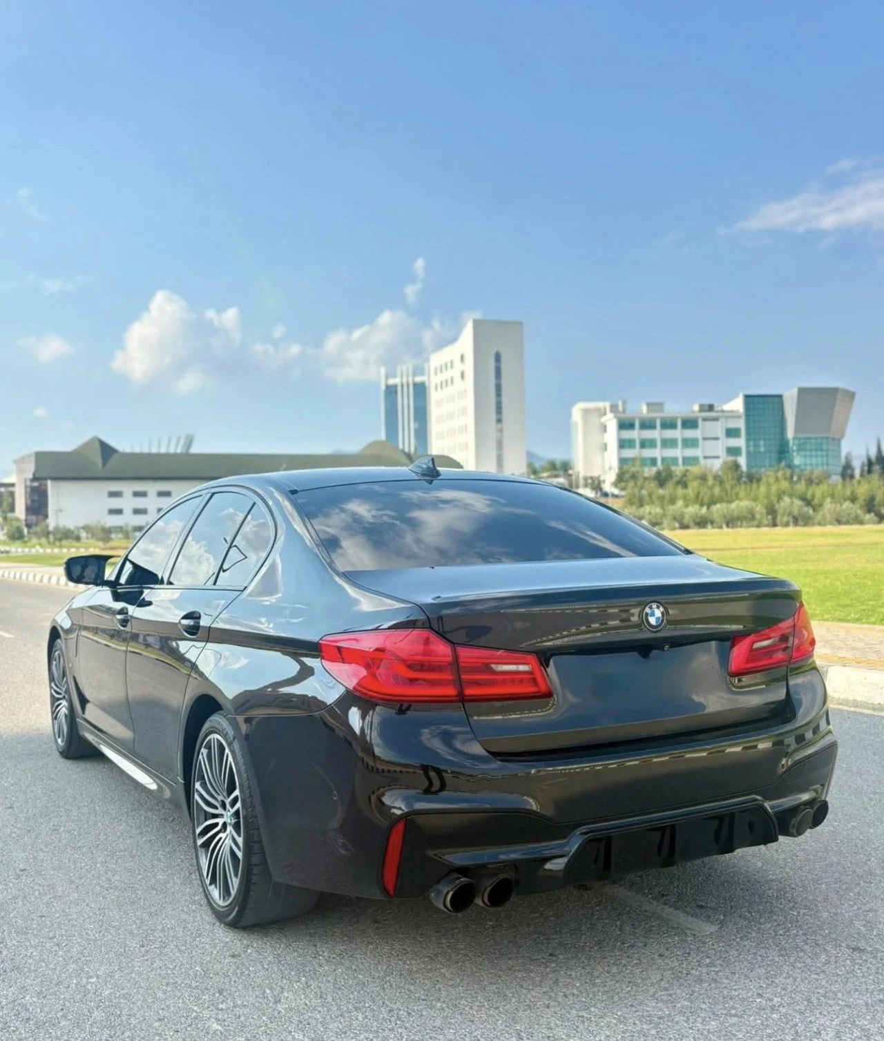 2020 BMW 5 Serisi 530e Kıbrıs | KKTC İkinci El Satılık Araba - Thumbnail 3