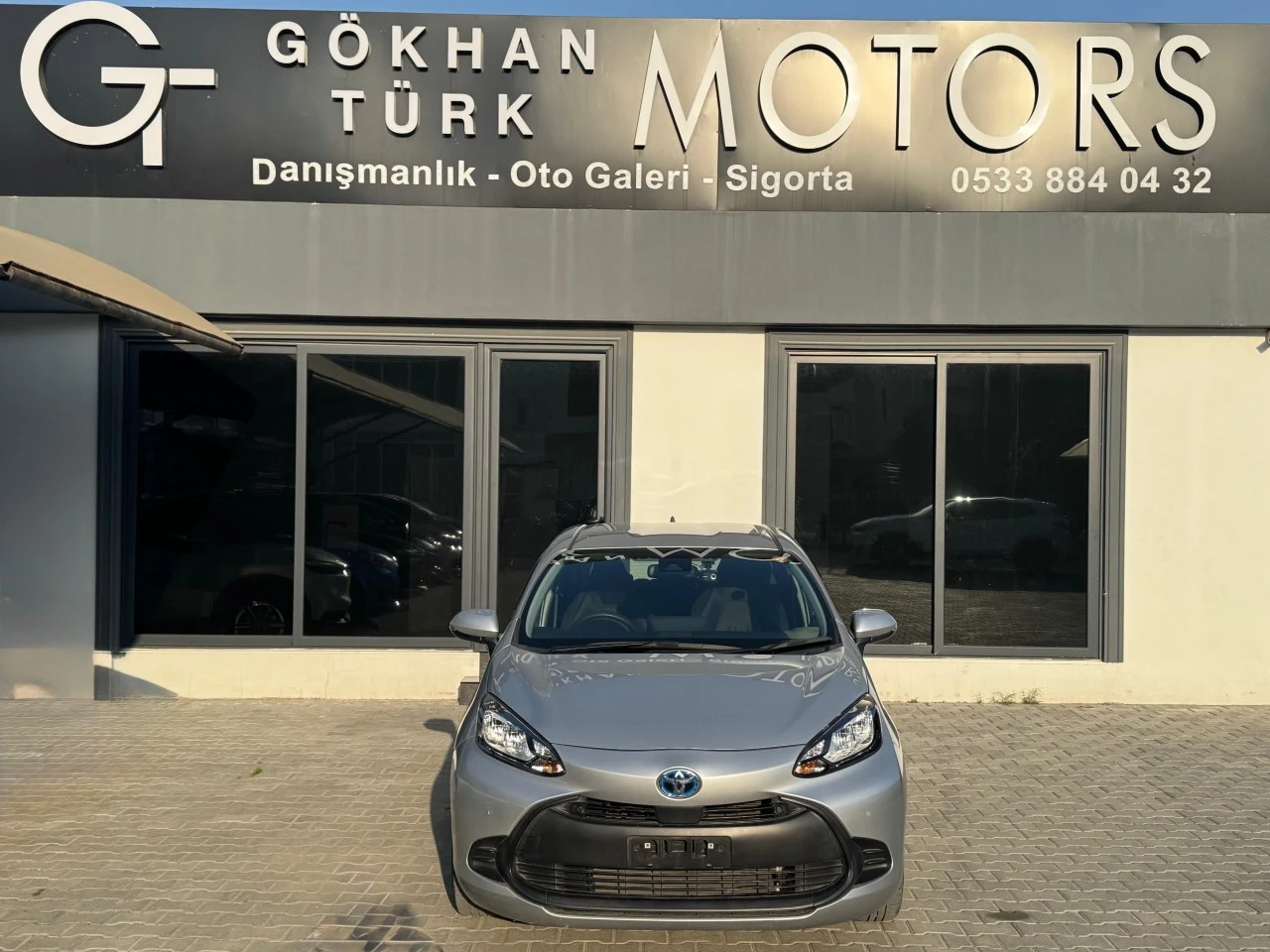 2023 Toyota Aqua 1.5 Hybrit Kıbrıs | KKTC İkinci El Satılık Araba - Fotoğraf 1