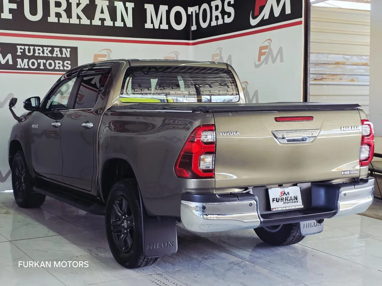 2023 Toyota Hilux 2.4 D Kıbrıs | KKTC İkinci El Satılık Araba - Thumbnail 6