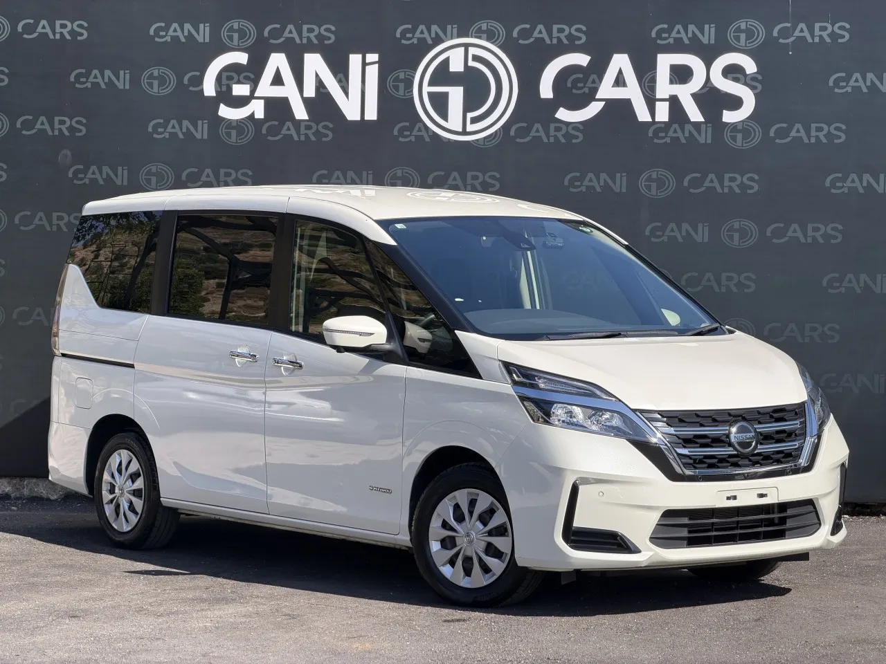2023 Nissan Serena Kıbrıs | KKTC İkinci El Satılık Araba - Fotoğraf 1