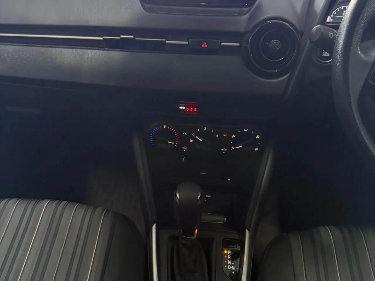 2023 Mazda 2  Kıbrıs | KKTC İkinci El Satılık Araba - Thumbnail 4