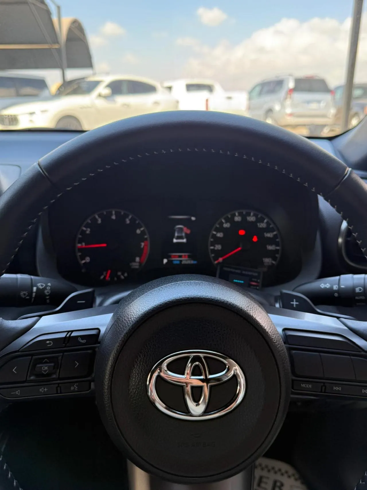 2022 Toyota Yaris 1.5 Kıbrıs | KKTC İkinci El Satılık Araba - Thumbnail 6
