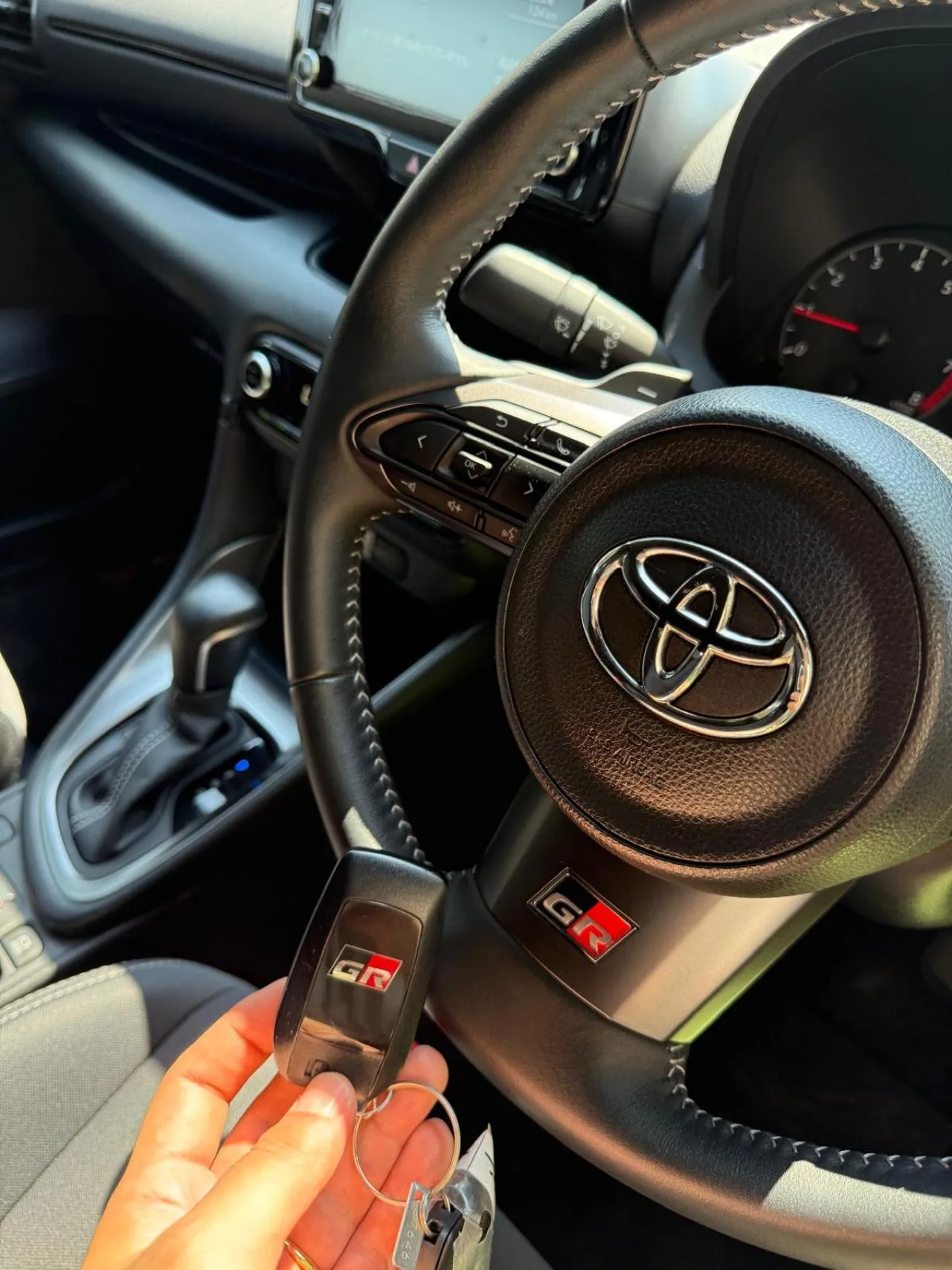 2022 Toyota Yaris 1.5 Kıbrıs | KKTC İkinci El Satılık Araba - Thumbnail 7