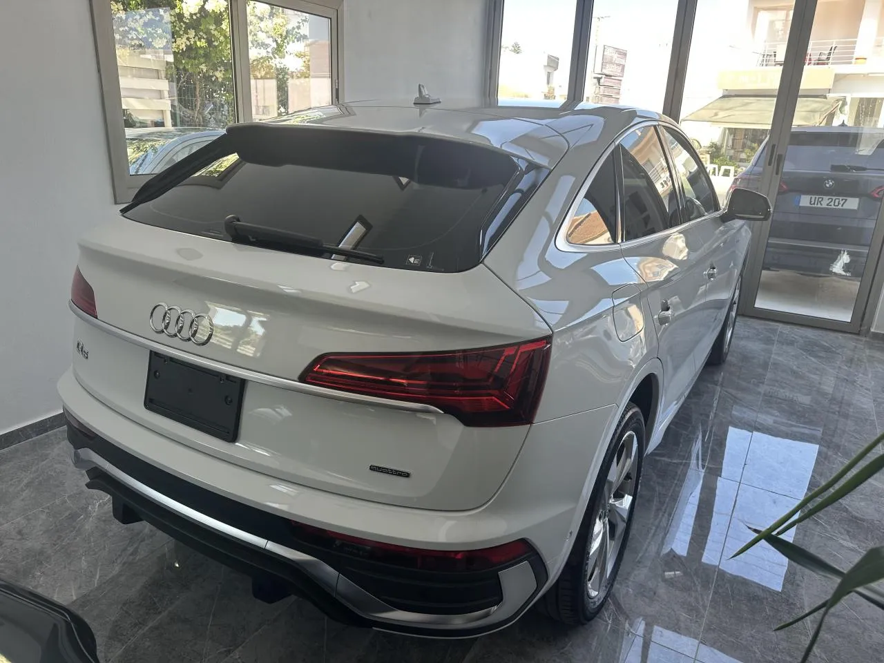 2023 Audi Q5 2.0 TDI Quattro S Line Kıbrıs | KKTC İkinci El Satılık Araba - Thumbnail 6