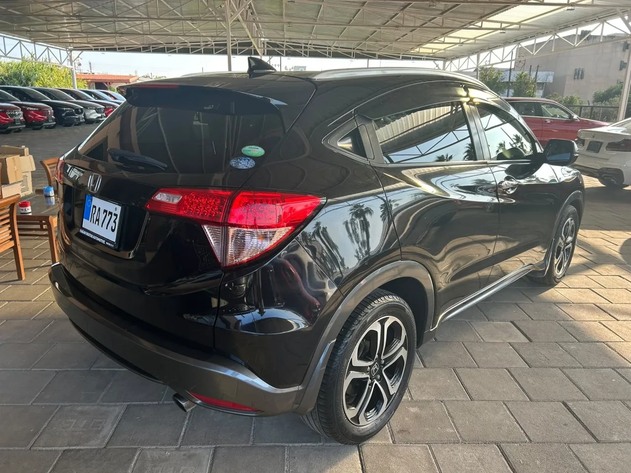 2015 Honda Vezel 1.5 i-VTEC CVT Kıbrıs | KKTC İkinci El Satılık Araba - Thumbnail 4