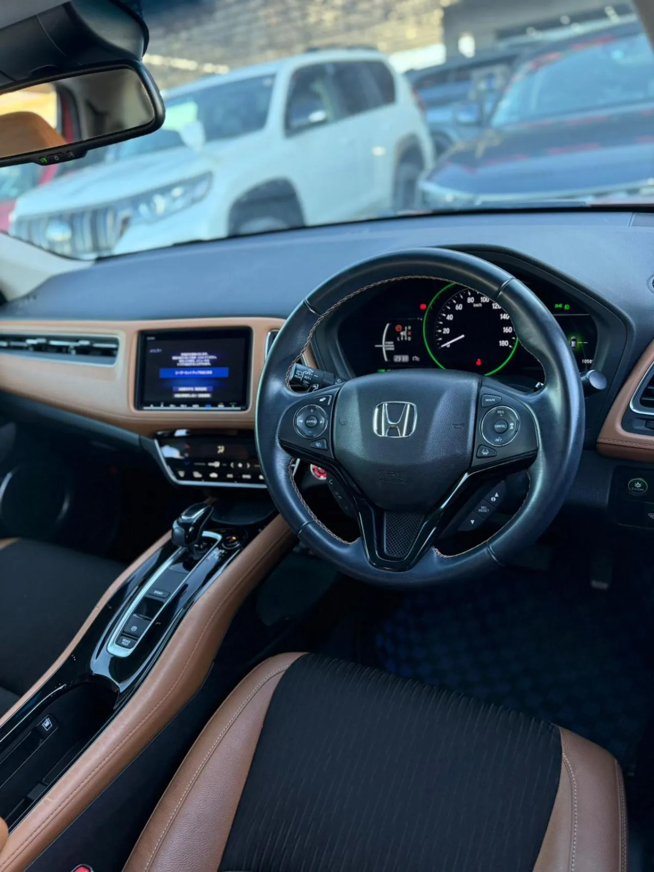 2021 Honda Vezel 1.5 i-VTEC Hybrid Automatic Kıbrıs | KKTC İkinci El Satılık Araba - Thumbnail 6