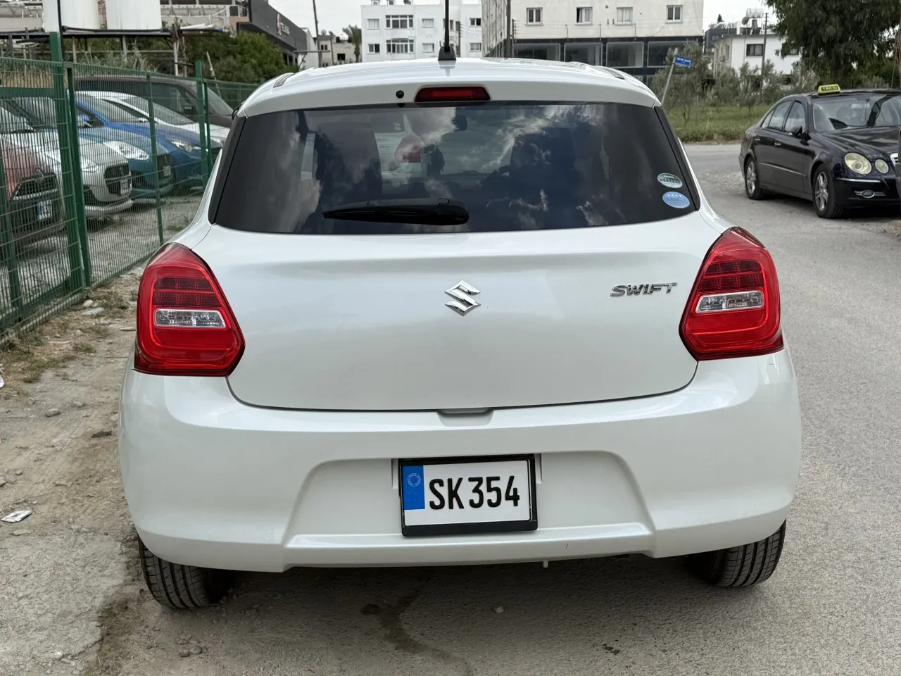 2018 Suzuki Swift 1.2 Kıbrıs | KKTC İkinci El Satılık Araba - Thumbnail 6