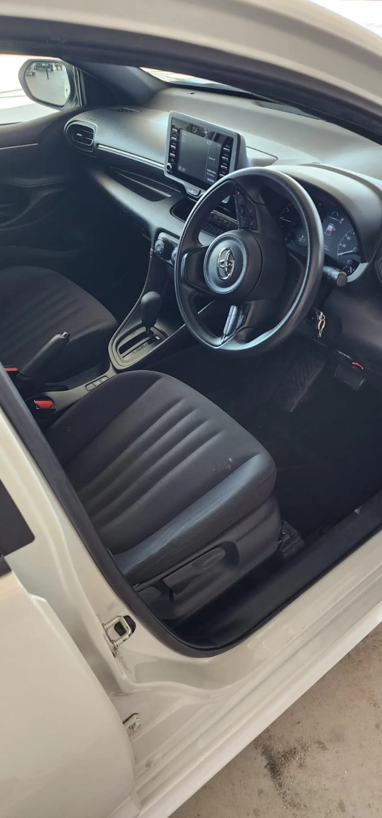 2020 Toyota Yaris 1.0 Kıbrıs | KKTC İkinci El Satılık Araba - Thumbnail 2
