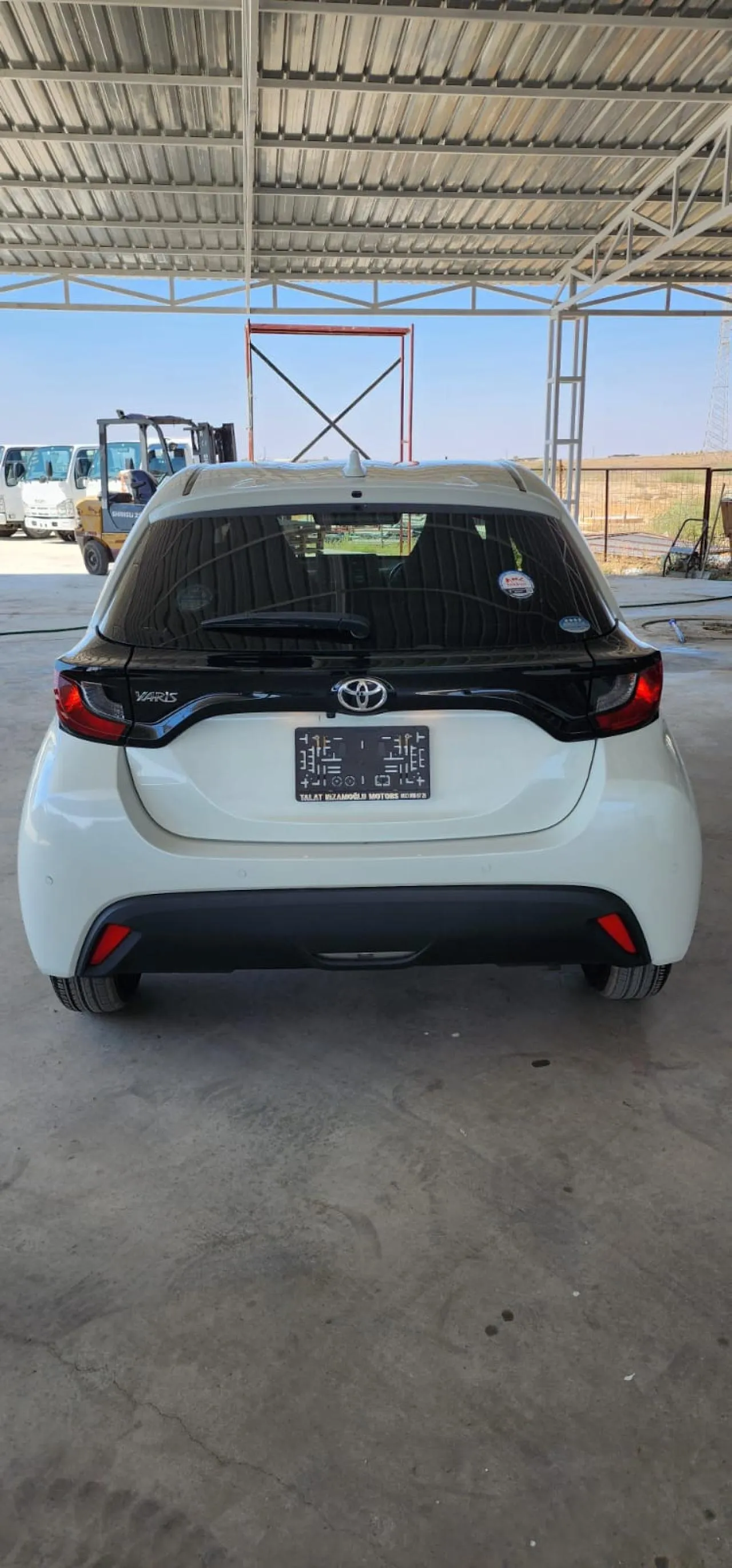 2020 Toyota Yaris 1.0 Kıbrıs | KKTC İkinci El Satılık Araba - Thumbnail 4