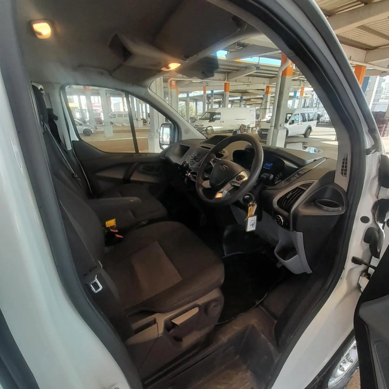 2018 Ford Transit Custom  Kıbrıs | KKTC İkinci El Satılık Araba - Thumbnail 2