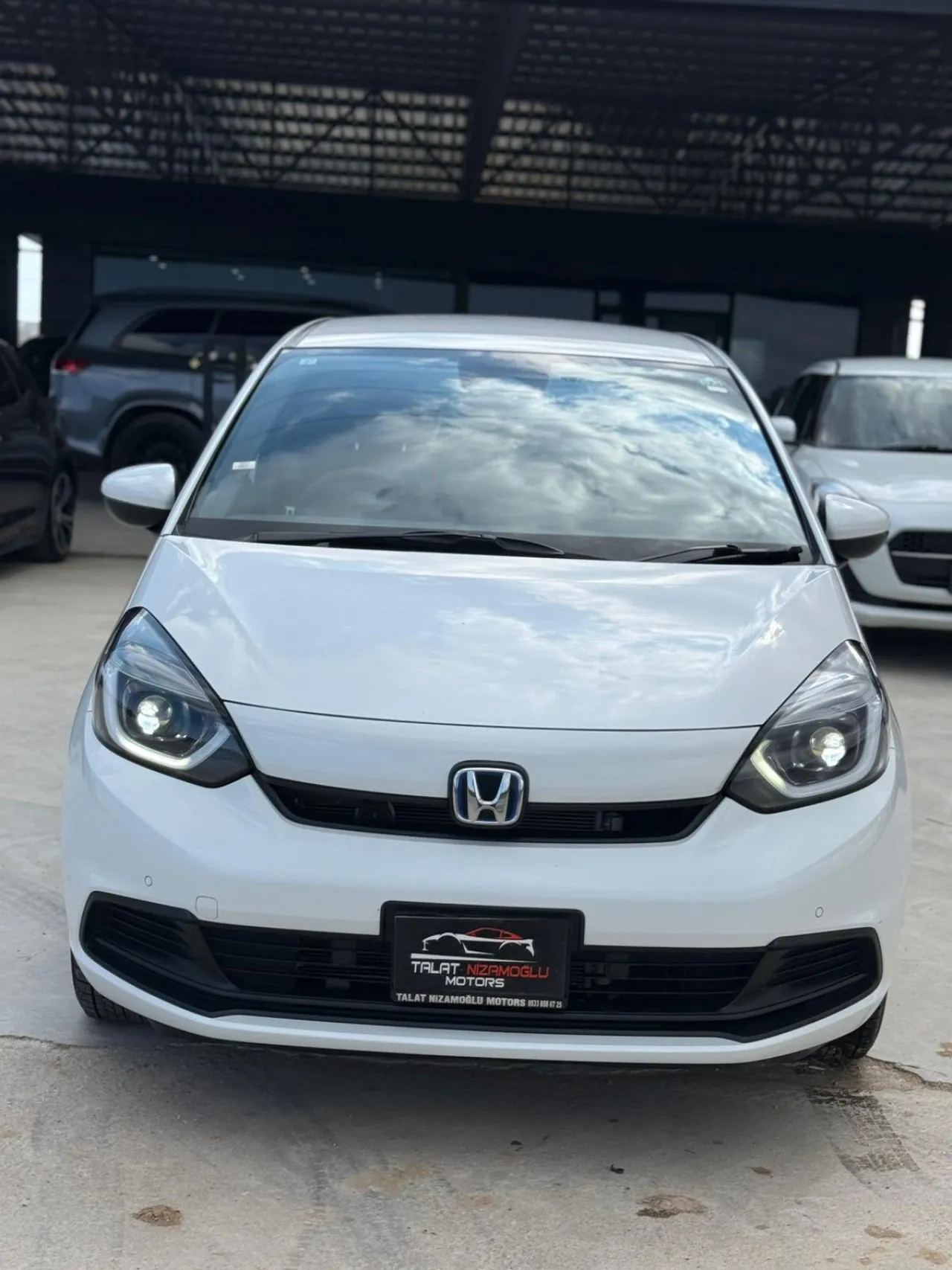 2023 Honda Fit 1.5 Hybrid 4WD Automatic Kıbrıs | KKTC İkinci El Satılık Araba - Thumbnail 2